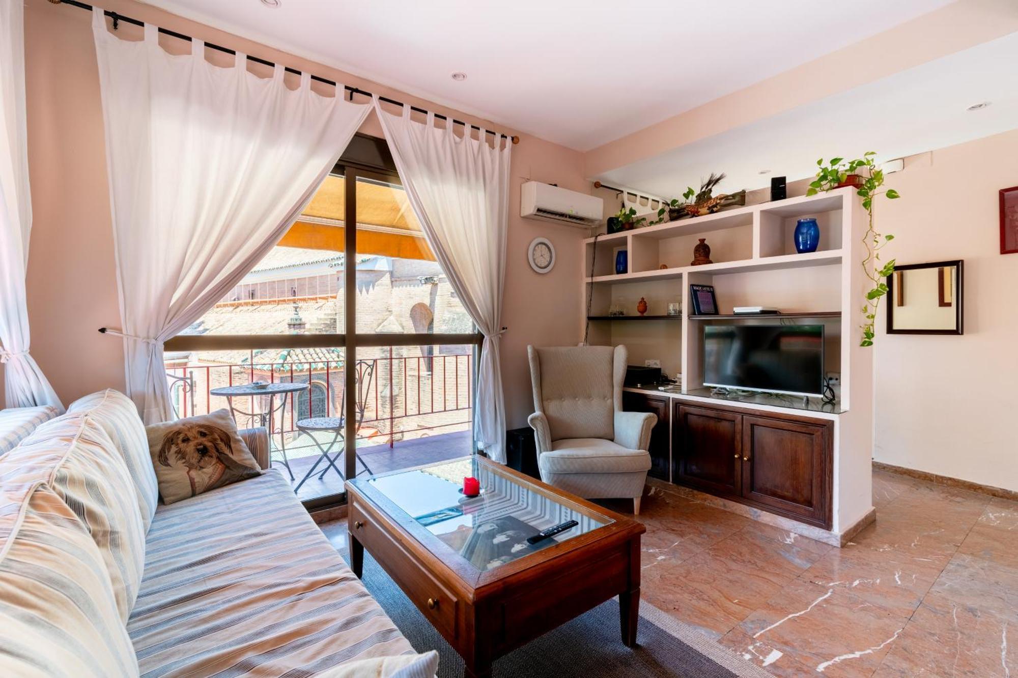 Penthouse!!! Center Of Seville!!! 2 Bedroom + 2 Bath!!! Appartement Séville